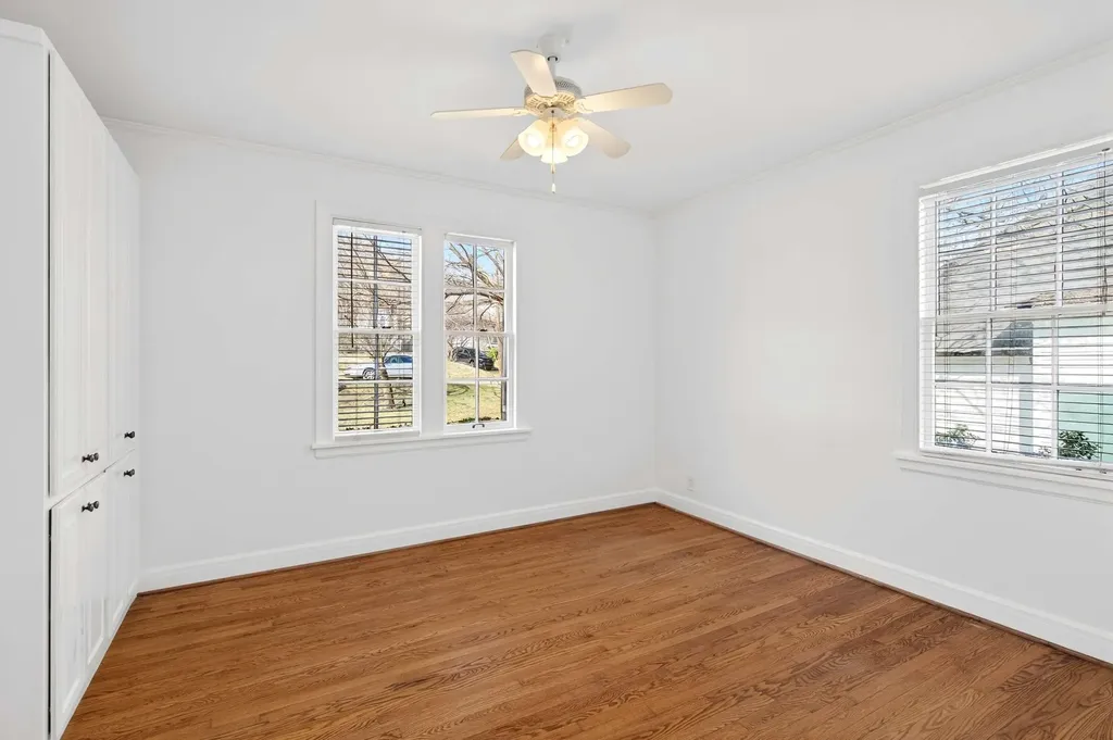 502 32nd Ave, S Nashville TN 37212