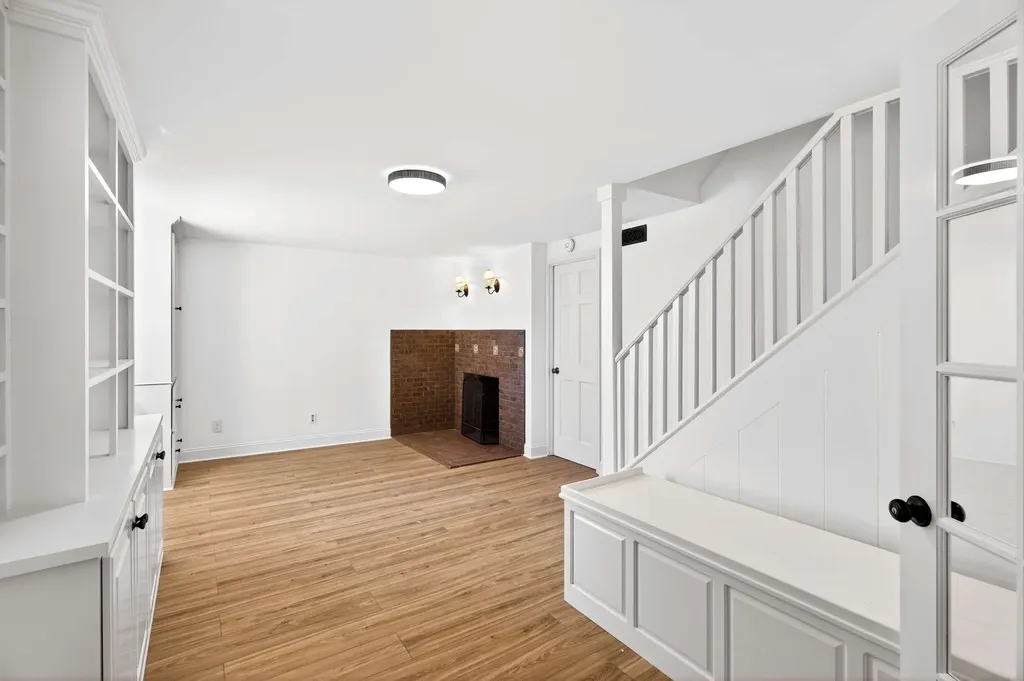 502 32nd Ave, S Nashville TN 37212