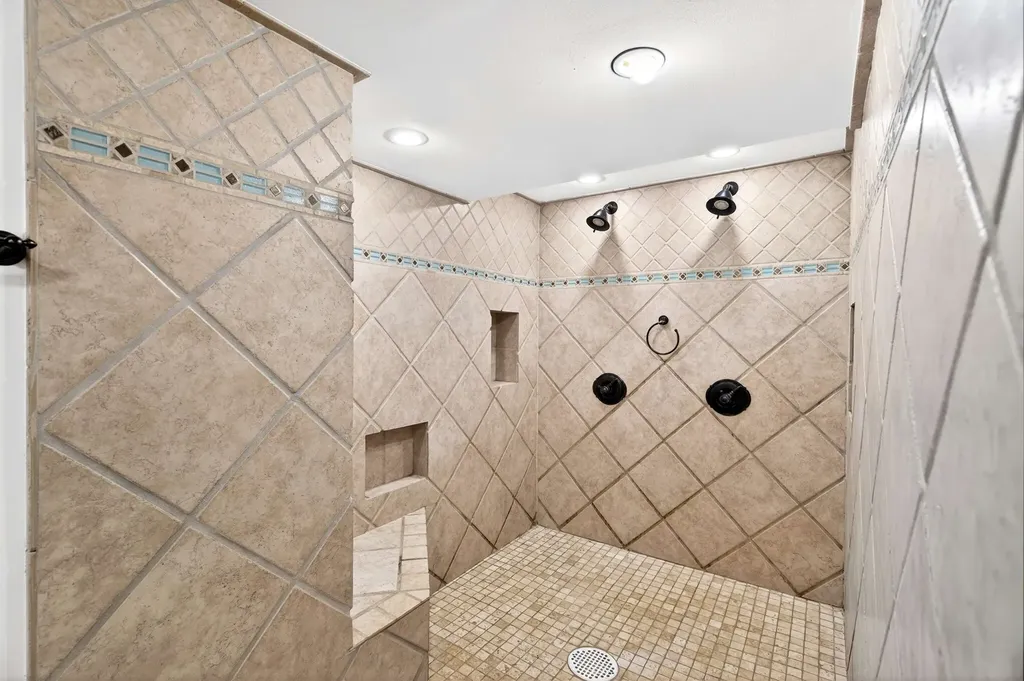 502 32nd Ave, S Nashville TN 37212
