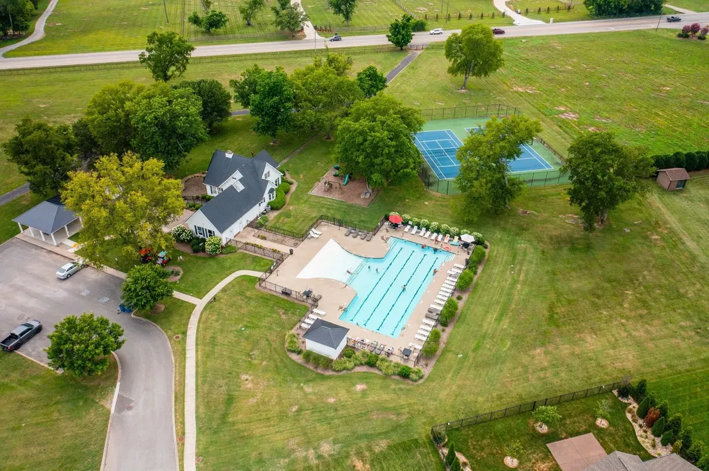 5517 Sinclair Street Murfreesboro TN 37127