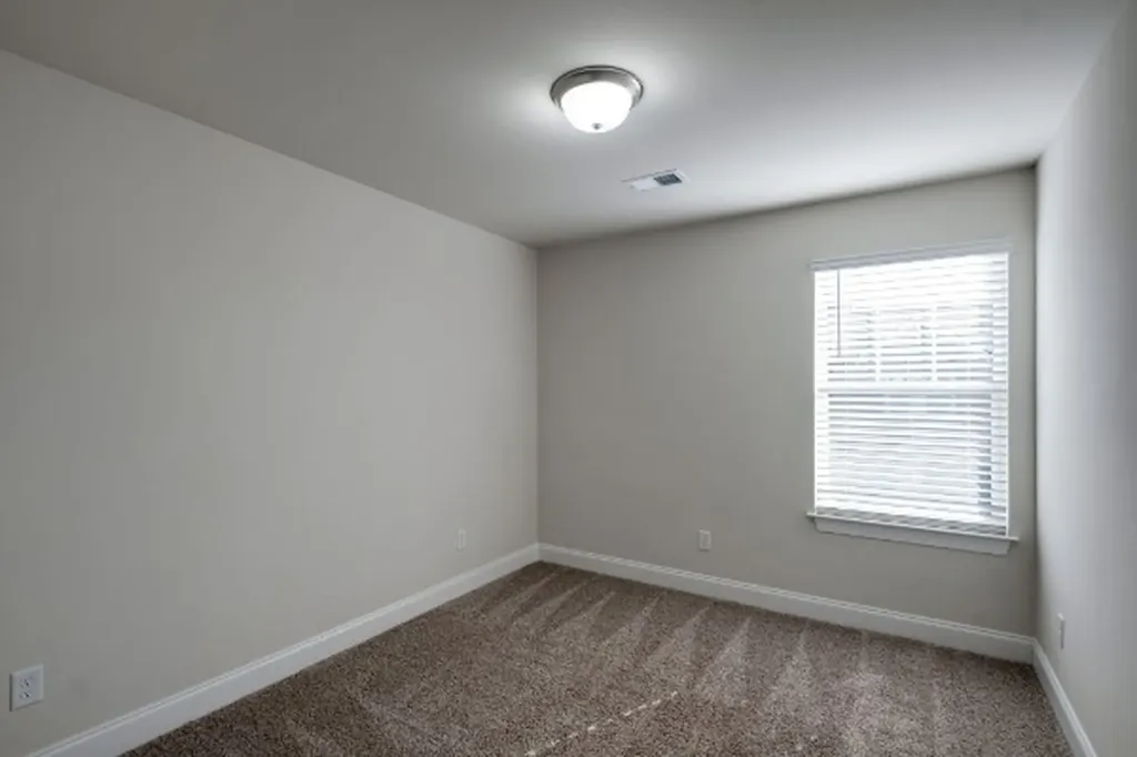 857 Longleaf Lane Columbia TN 38401