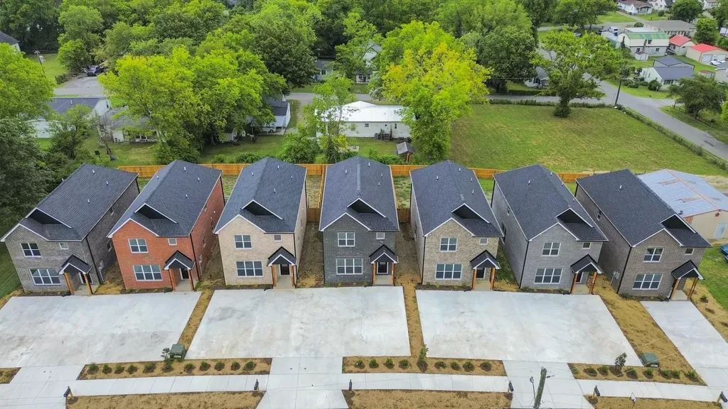 656 Chambers Street Gallatin TN 37066