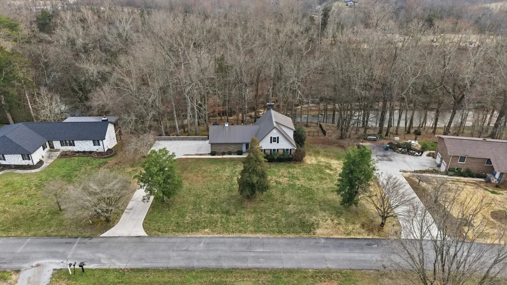 270 Wood Bluff Road Winchester TN 37398