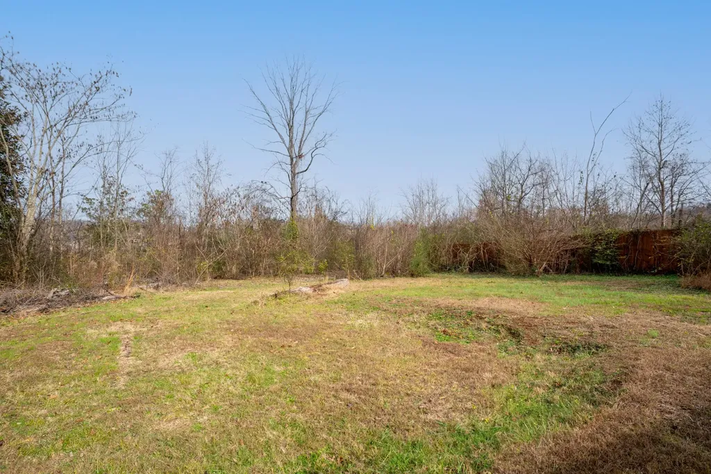 8009 Shallowford Road Chattanooga TN 37421