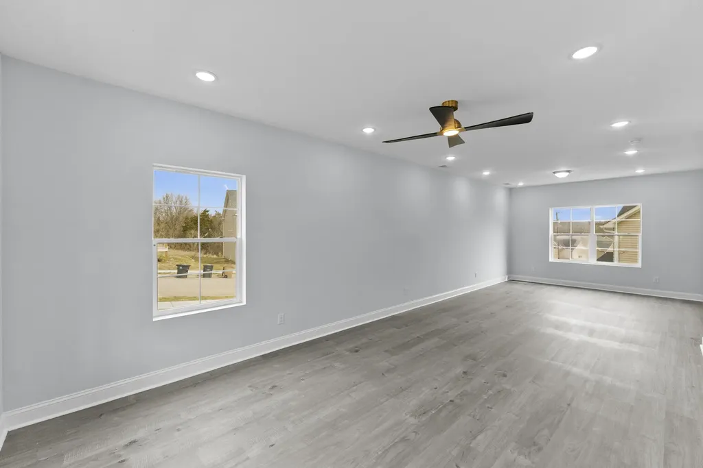 4720 Long Branch Antioch TN 37013