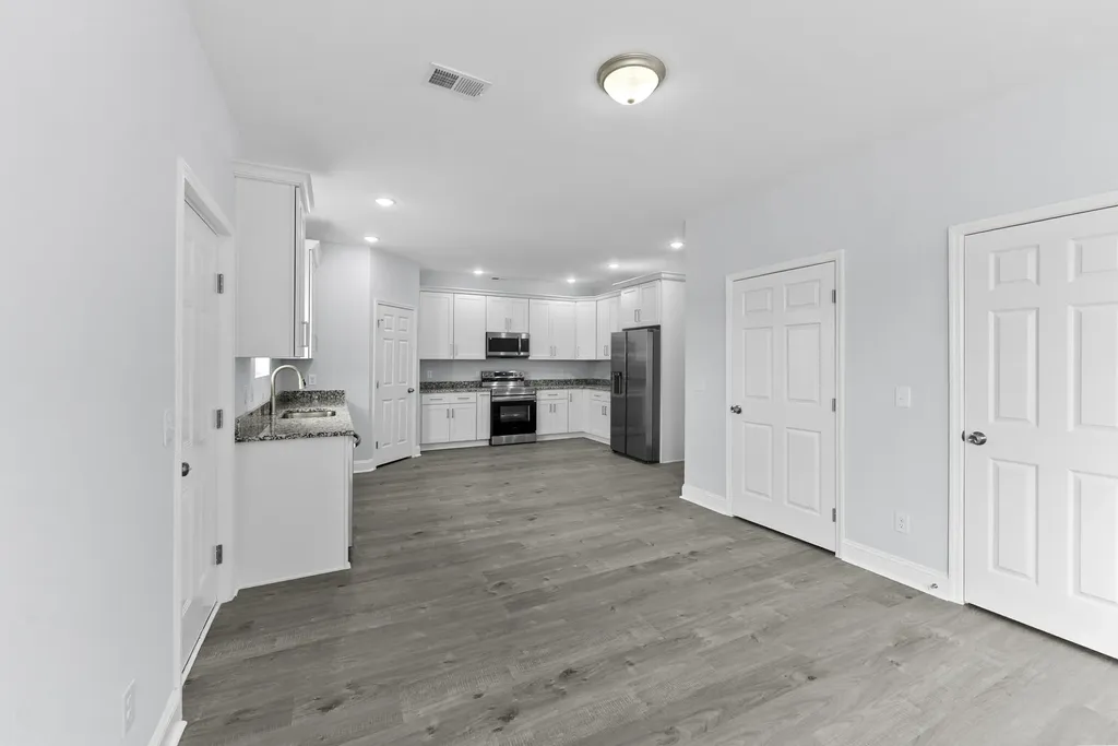4720 Long Branch Antioch TN 37013
