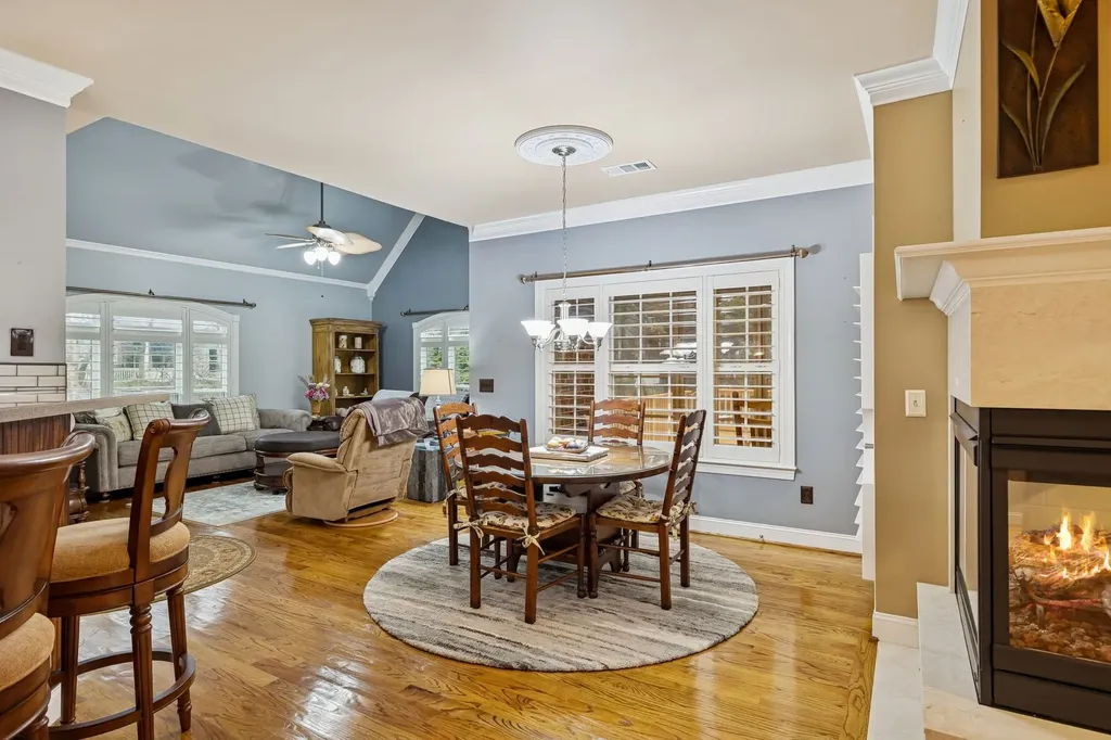 1006 Autumn Ridge Court Spring Hill TN 37174