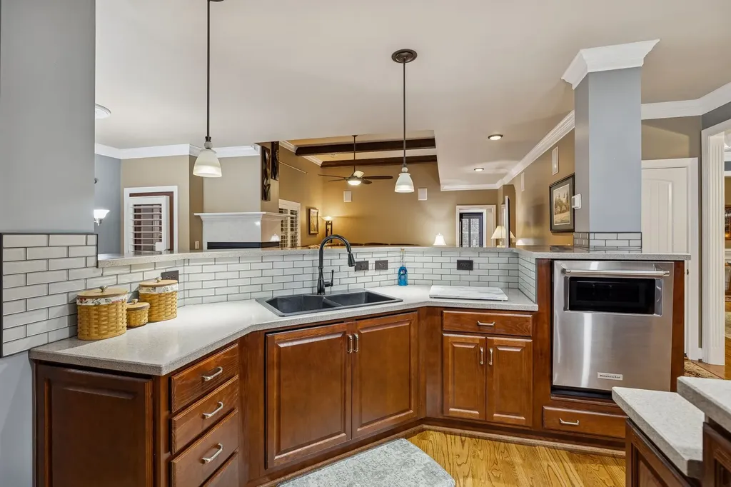 1006 Autumn Ridge Court Spring Hill TN 37174