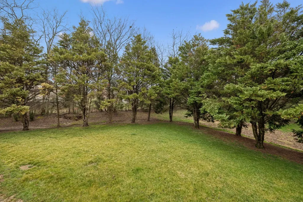 1006 Autumn Ridge Court Spring Hill TN 37174