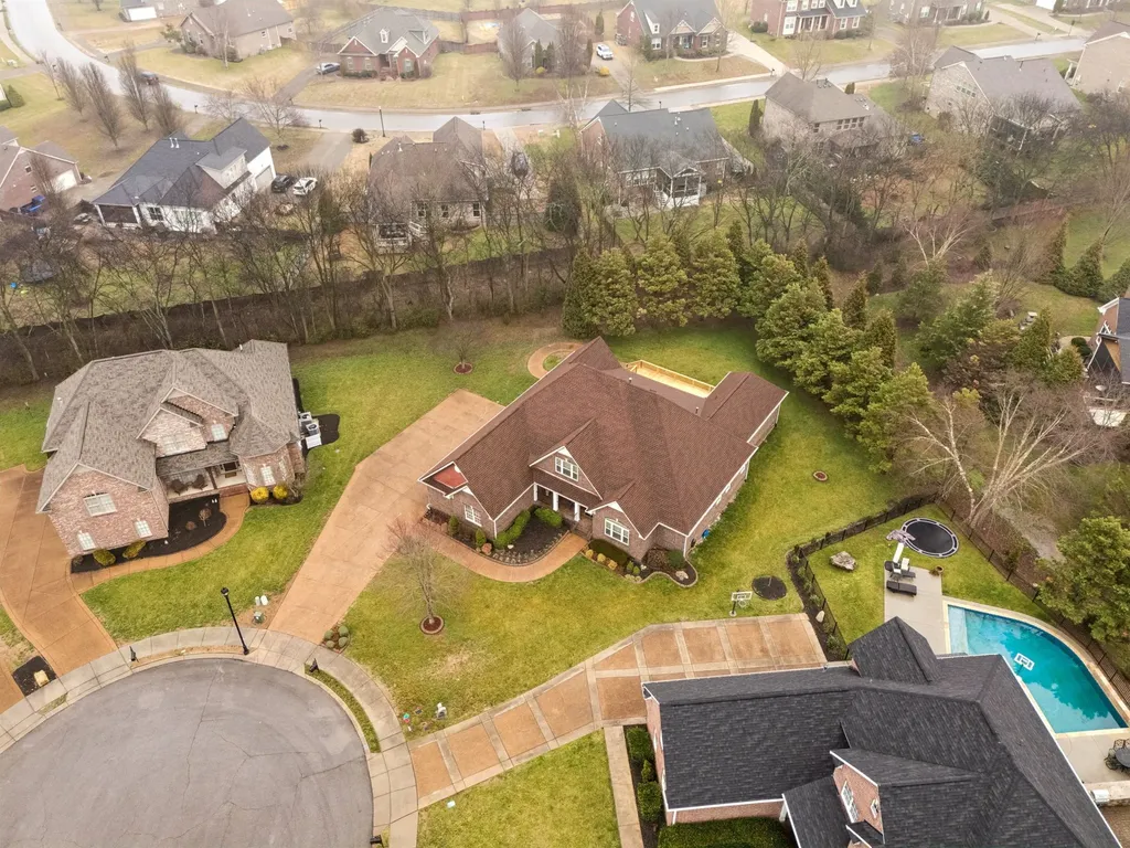 1006 Autumn Ridge Court Spring Hill TN 37174