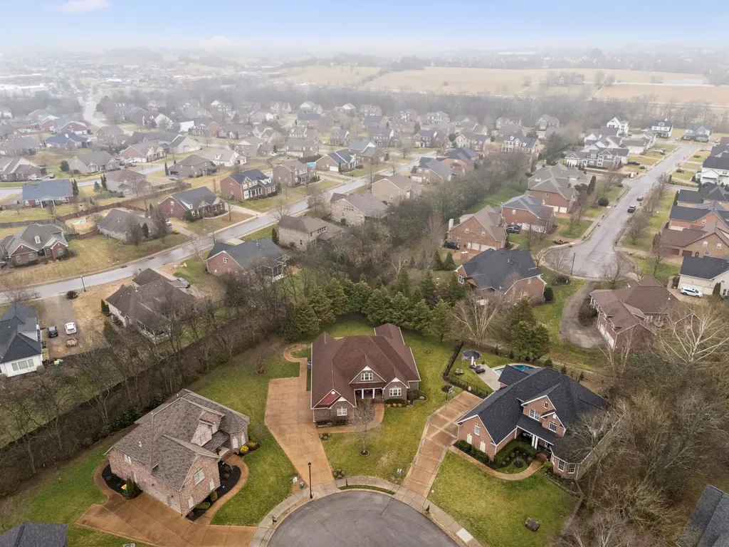 1006 Autumn Ridge Court Spring Hill TN 37174