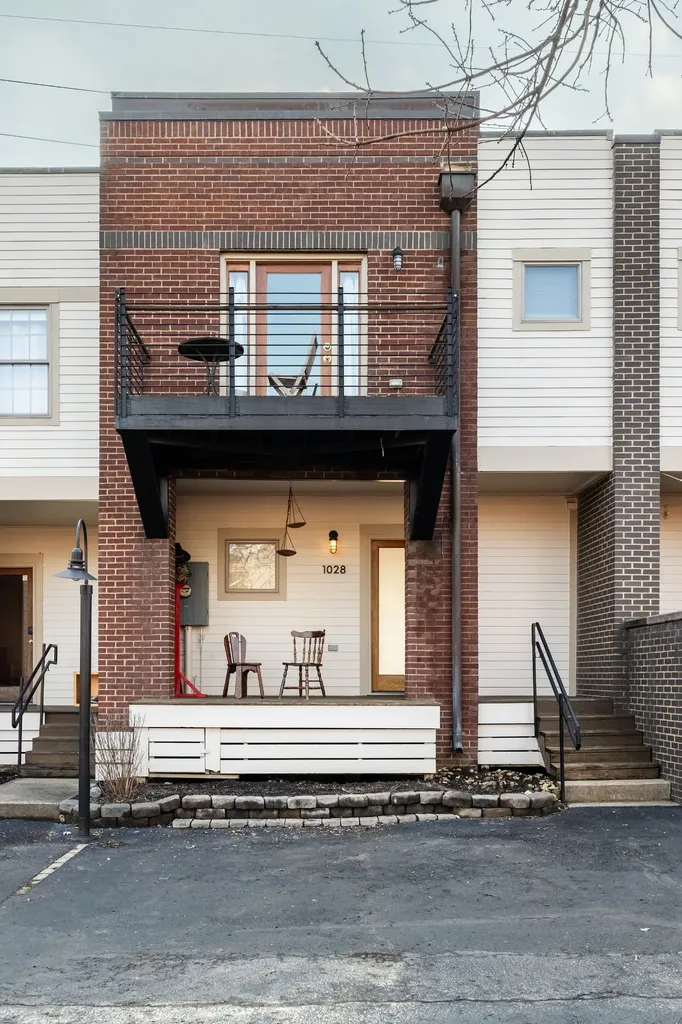 1028 9th Ave, N Nashville TN 37208