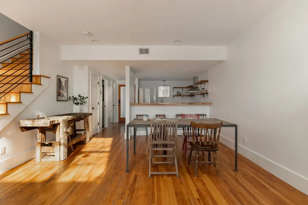 1028 9th Ave, N Nashville TN 37208