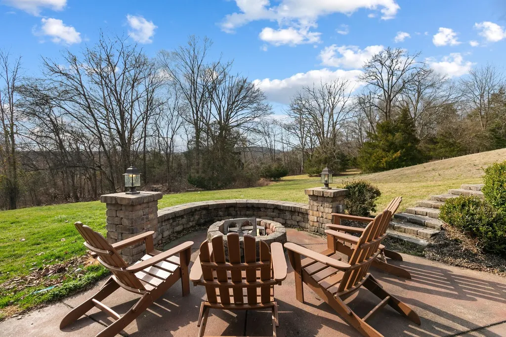 6729 Falls Ridge Lane College Grove TN 37046