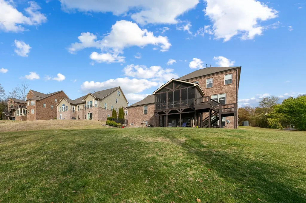 6729 Falls Ridge Lane College Grove TN 37046