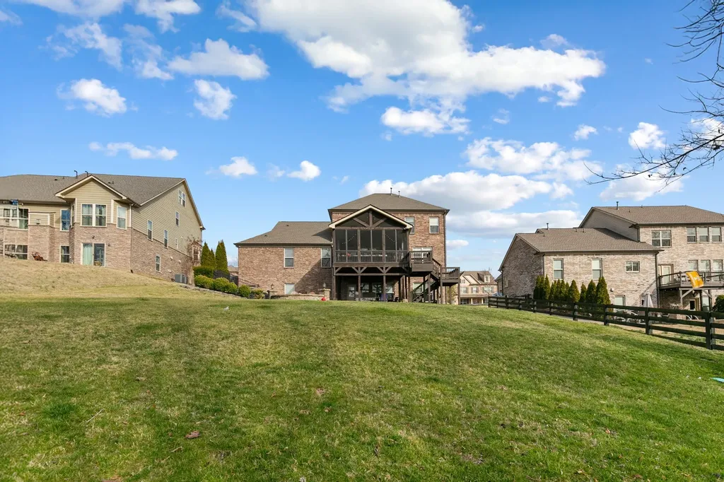 6729 Falls Ridge Lane College Grove TN 37046