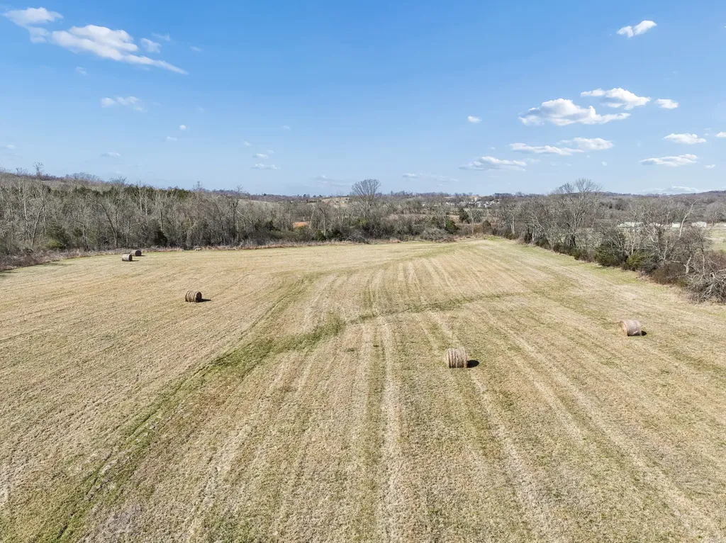 2280 Tuckers Gap Road Lebanon TN 37090