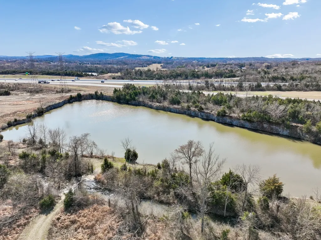 2280 Tuckers Gap Road Lebanon TN 37090