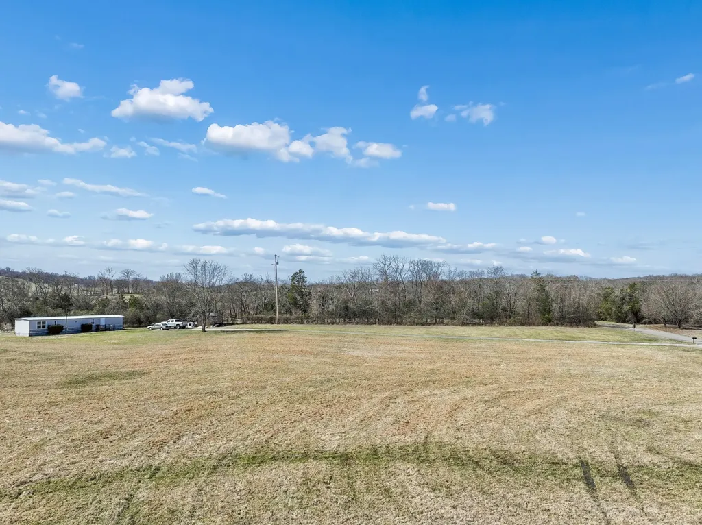 2280 Tuckers Gap Road Lebanon TN 37090