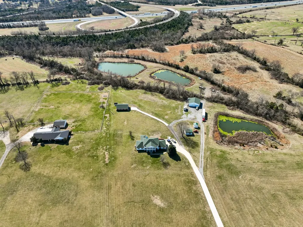 2280 Tuckers Gap Road Lebanon TN 37090