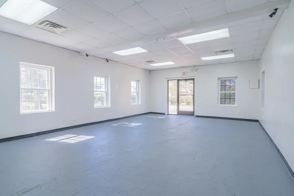 802 N Washington Street Tullahoma TN 37388