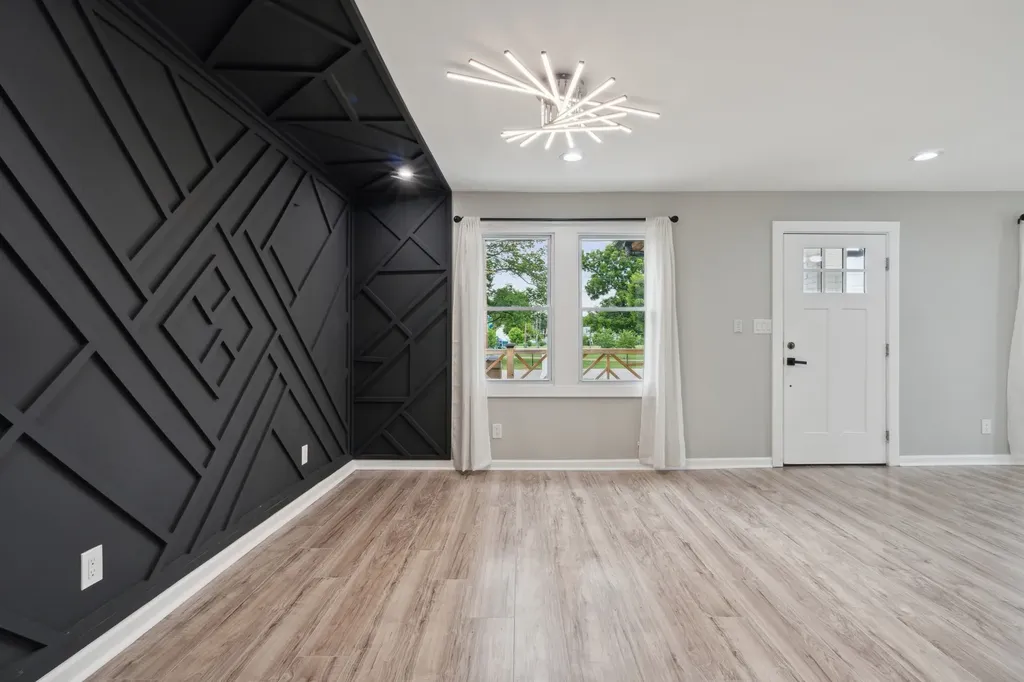2407 Burch Street Nashville TN 37208