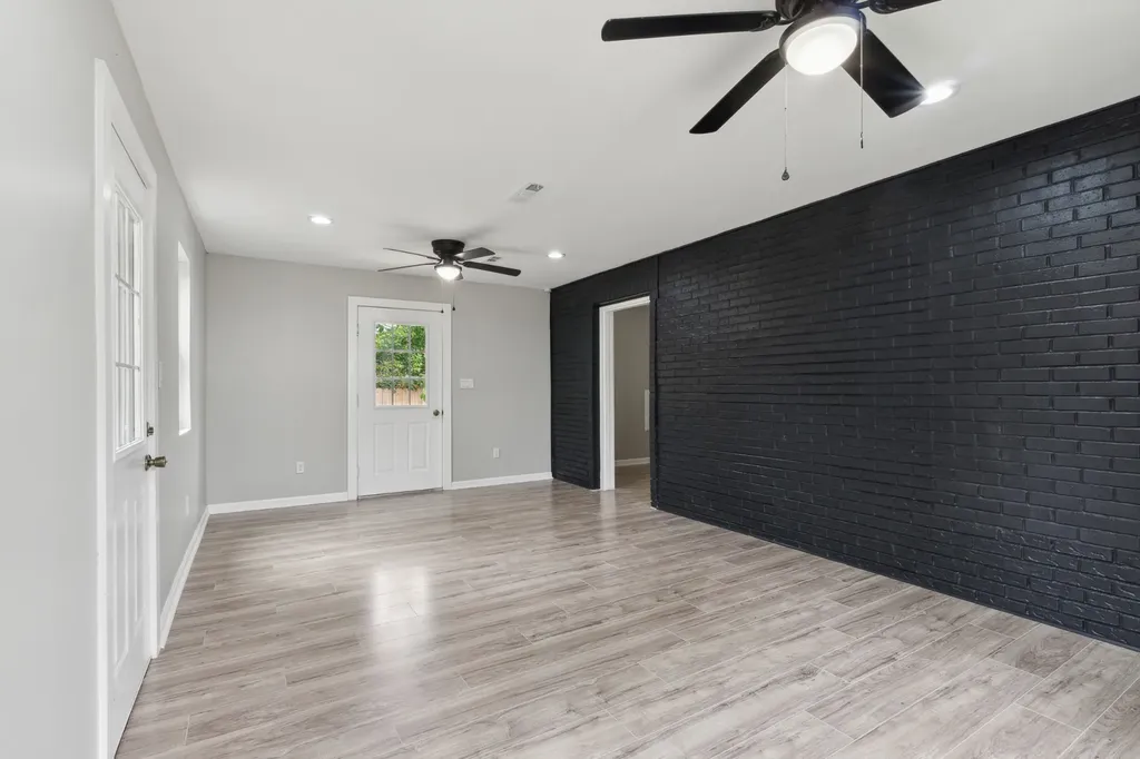 2407 Burch Street Nashville TN 37208