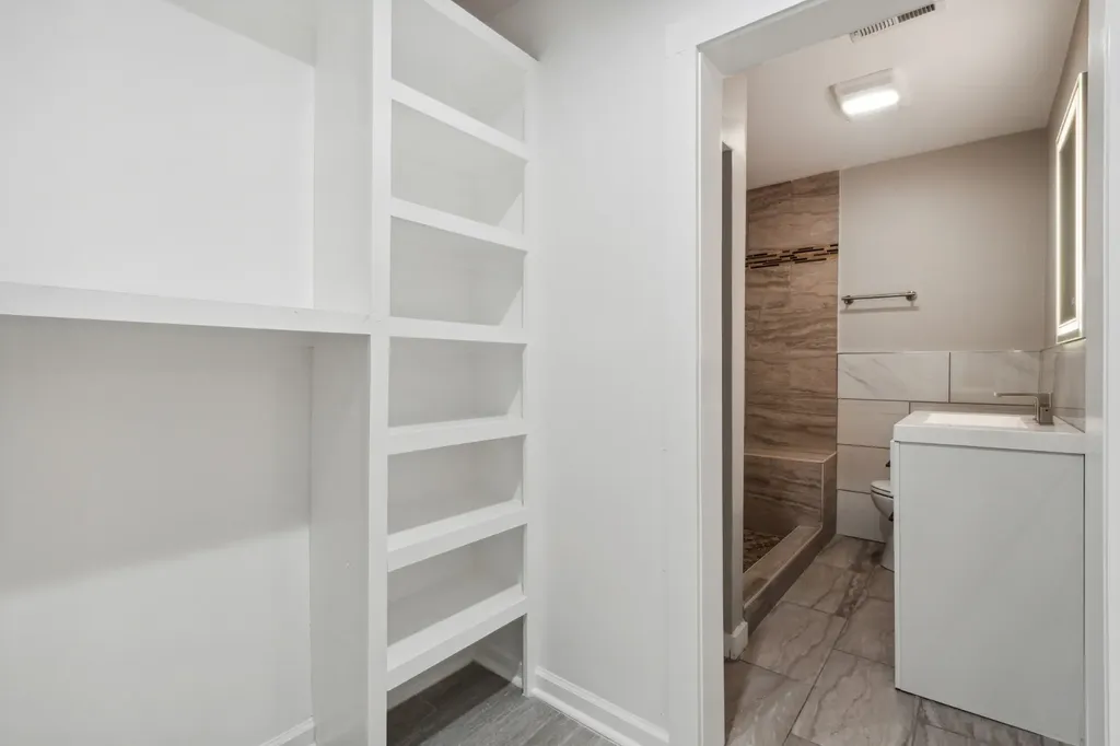 2407 Burch Street Nashville TN 37208