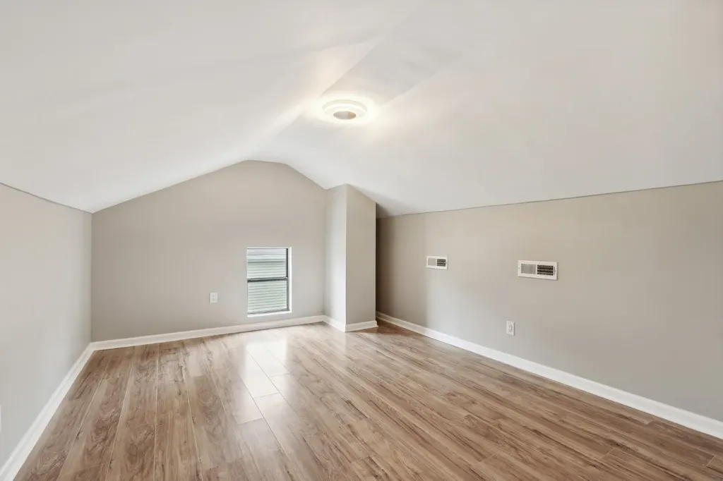 2407 Burch Street Nashville TN 37208