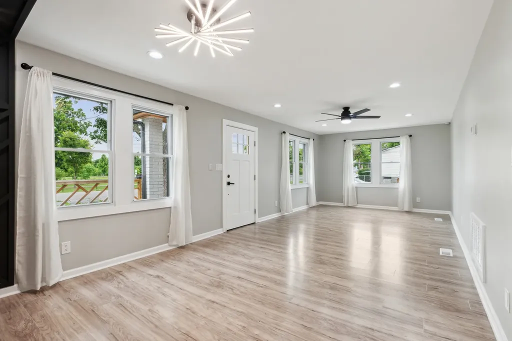 2407 Burch Street Nashville TN 37208