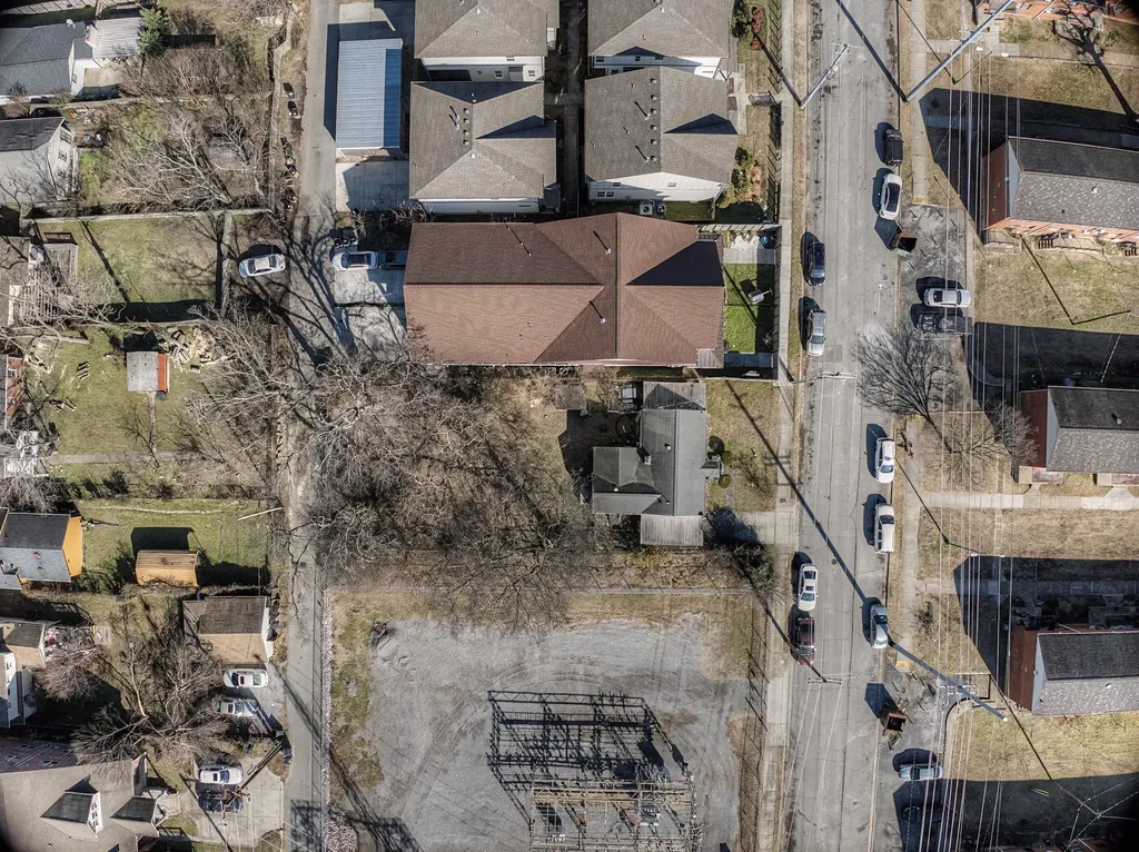 1221 14th Ave, S Nashville TN 37212