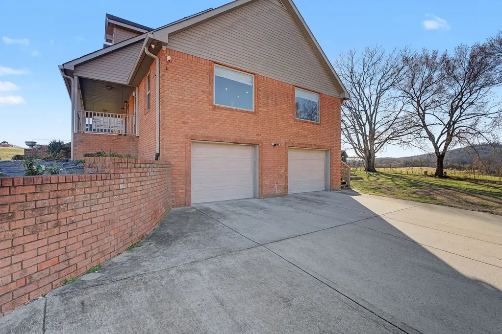 48 Fox Run Lane Carthage TN 37030