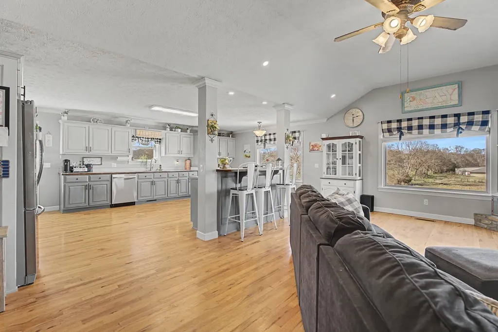 48 Fox Run Lane Carthage TN 37030