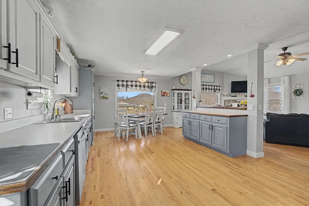 48 Fox Run Lane Carthage TN 37030