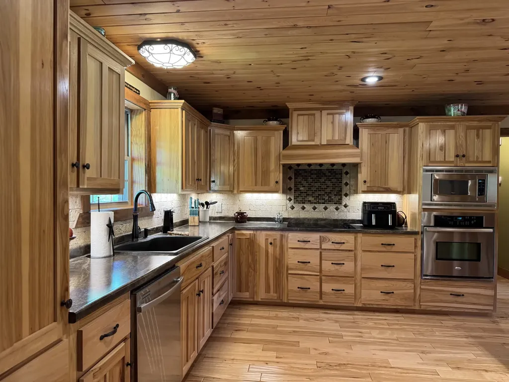 375 Autumn Ridge Lane Lafayette TN 37083