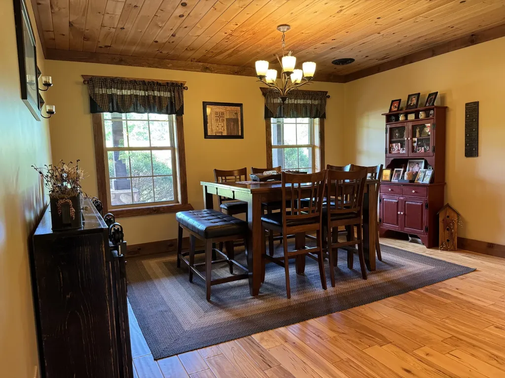 375 Autumn Ridge Lane Lafayette TN 37083