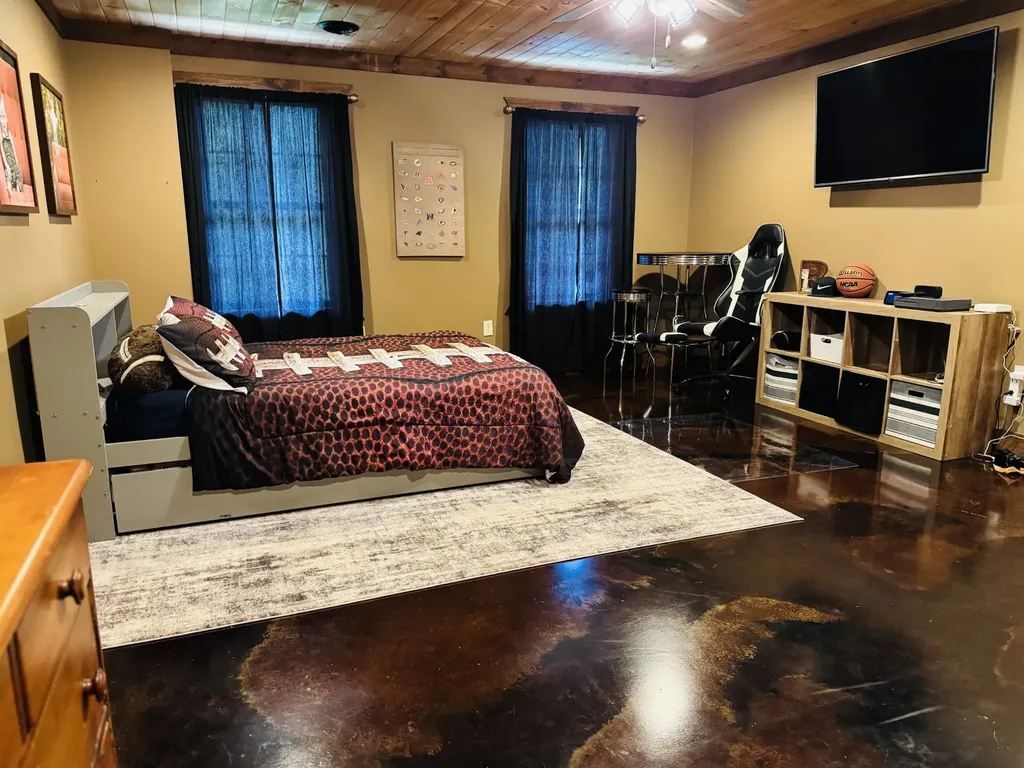 375 Autumn Ridge Lane Lafayette TN 37083