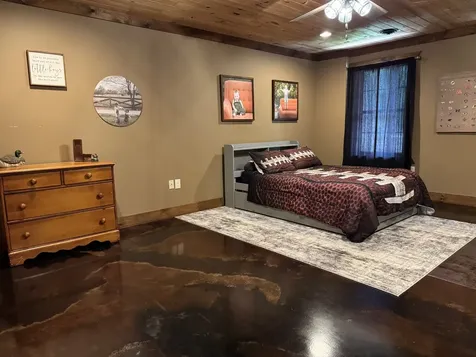 375 Autumn Ridge Lane Lafayette TN 37083