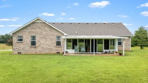 4330 River Lane Milton TN 37118