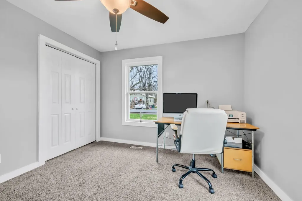 101 Simpson Avenue Waverly TN 37185