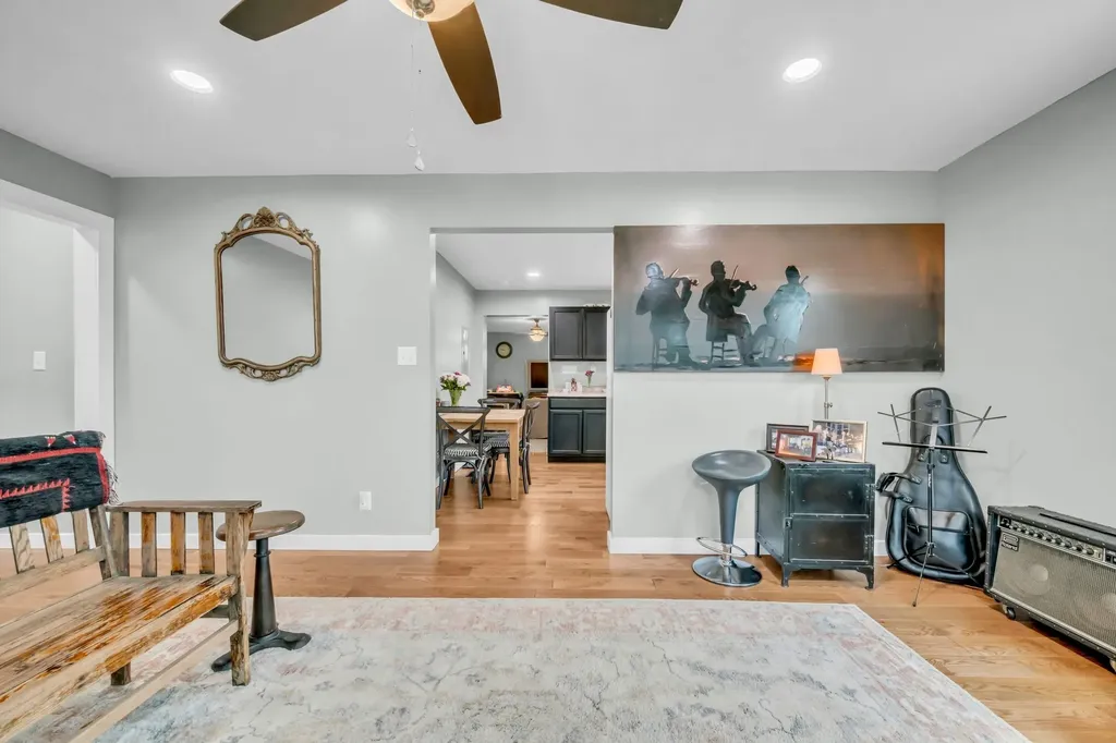 101 Simpson Avenue Waverly TN 37185