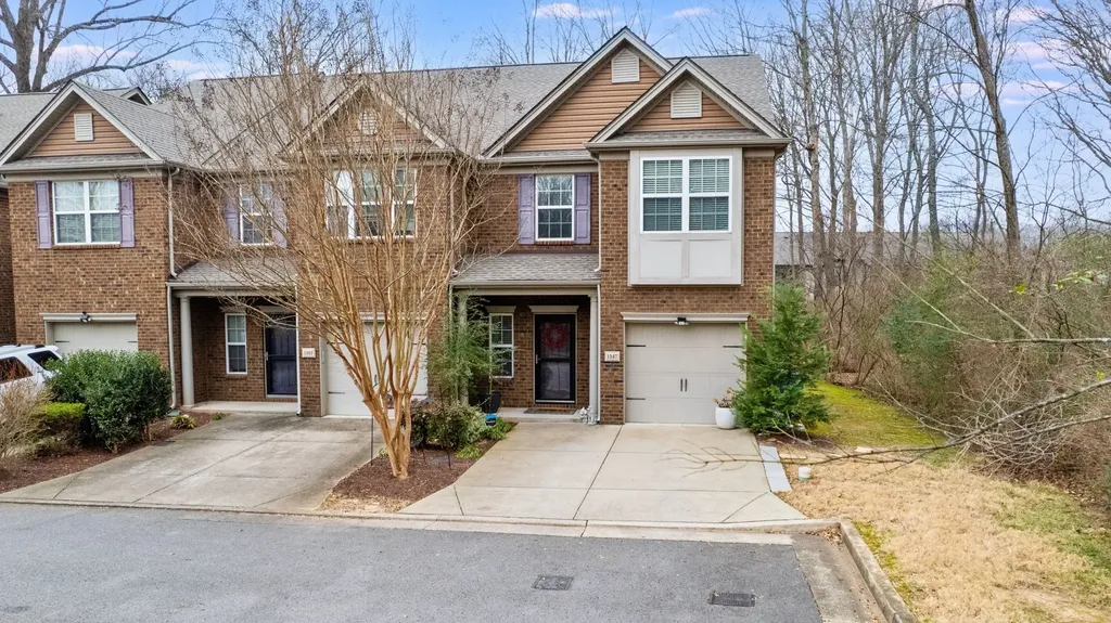 1367 Crown Point Place Nashville TN 37211