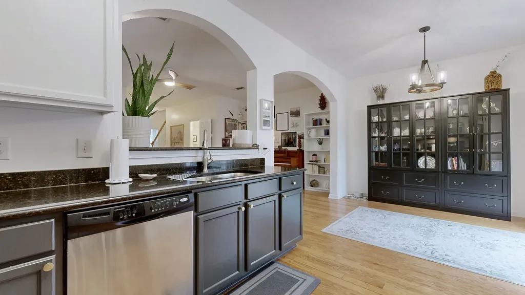 1367 Crown Point Place Nashville TN 37211