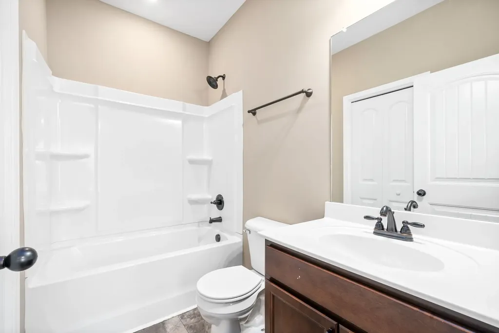 172 Dundee Drive Clarksville TN 37043