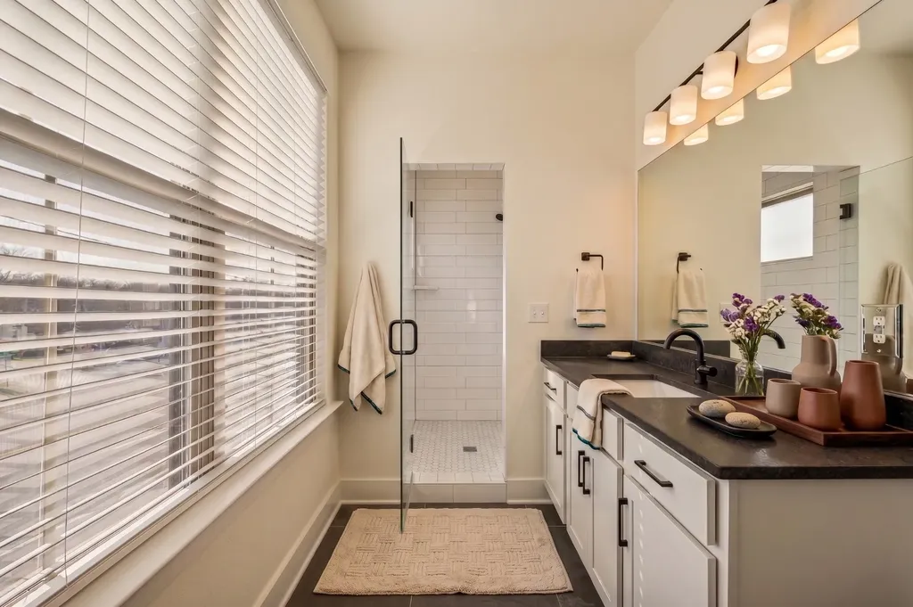 100 Thompson Lane Nashville TN 37211