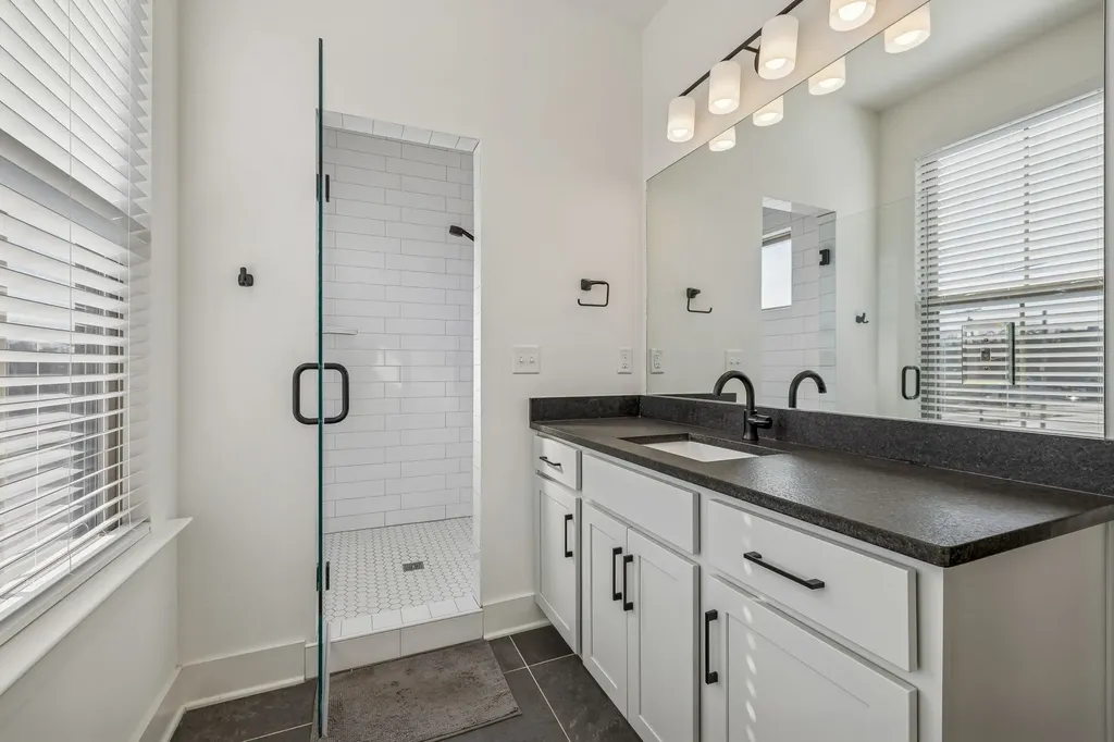 100 Thompson Lane Nashville TN 37211
