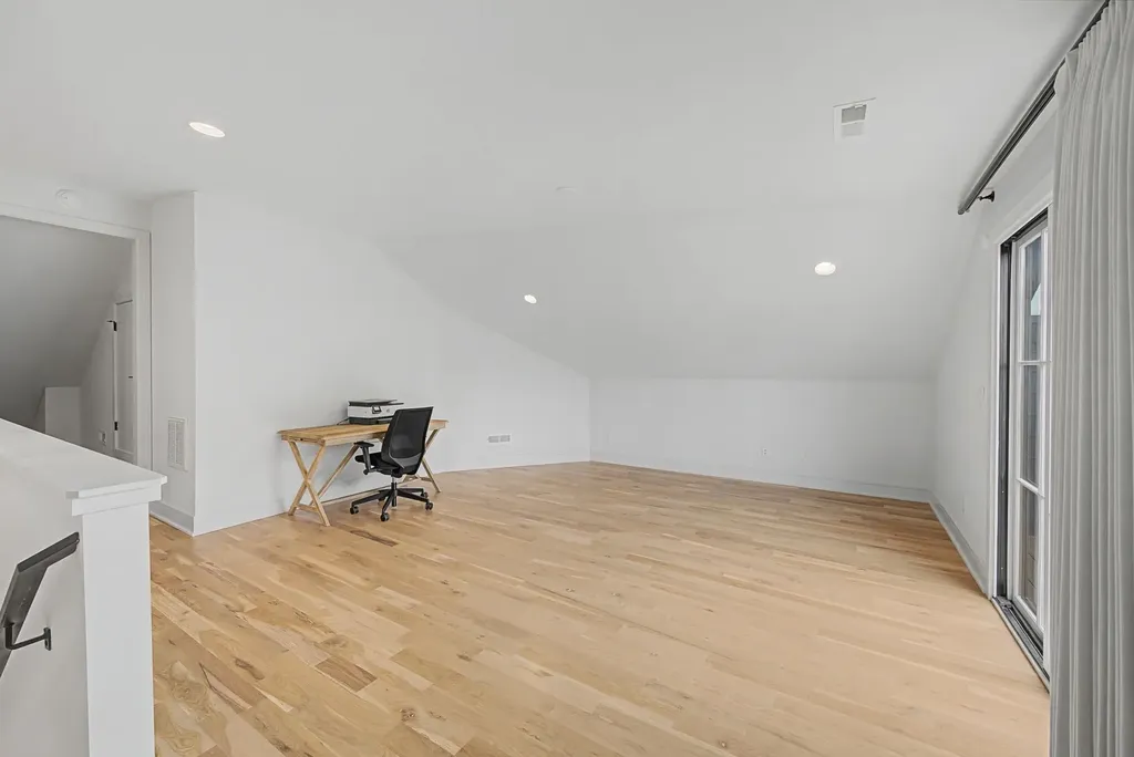 1109 Bate Avenue Nashville TN 37204