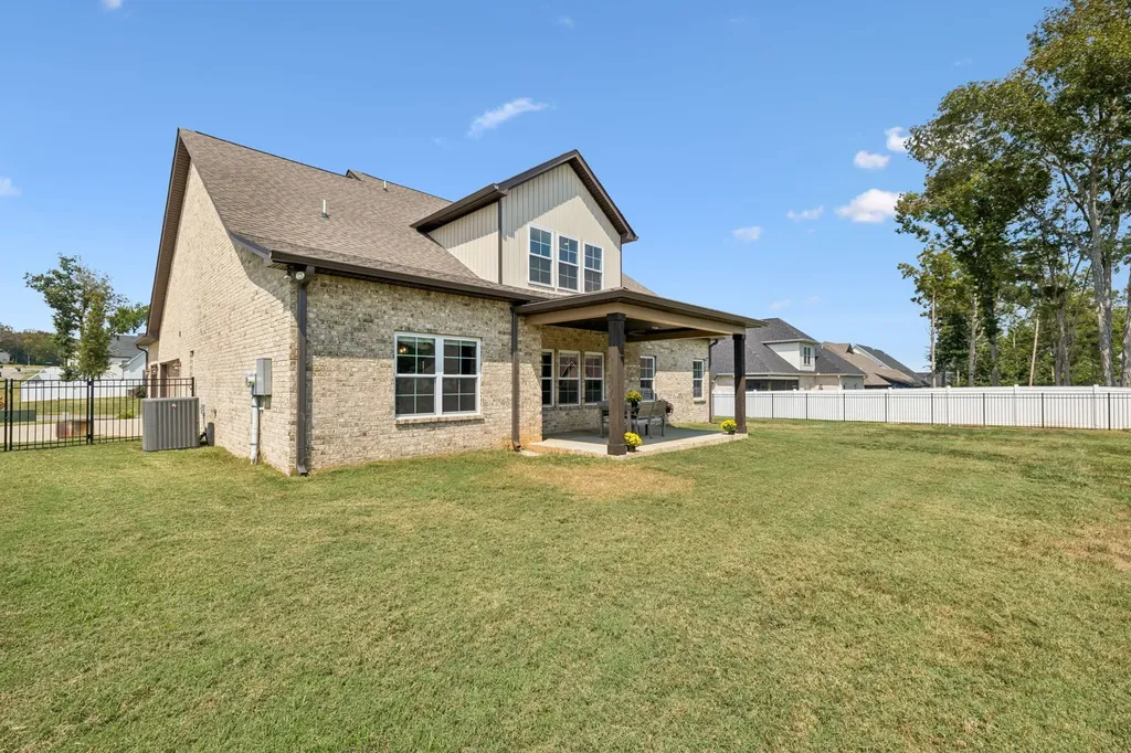 7803 Santos Drive Murfreesboro TN 37129