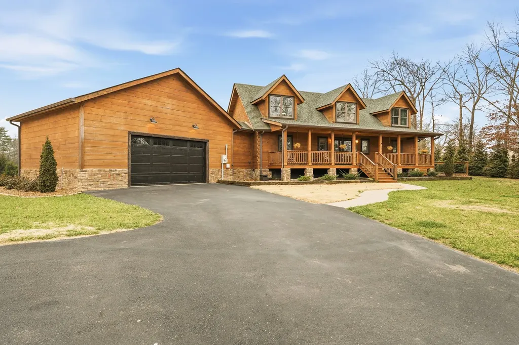 530 Parkway Road Tullahoma TN 37388