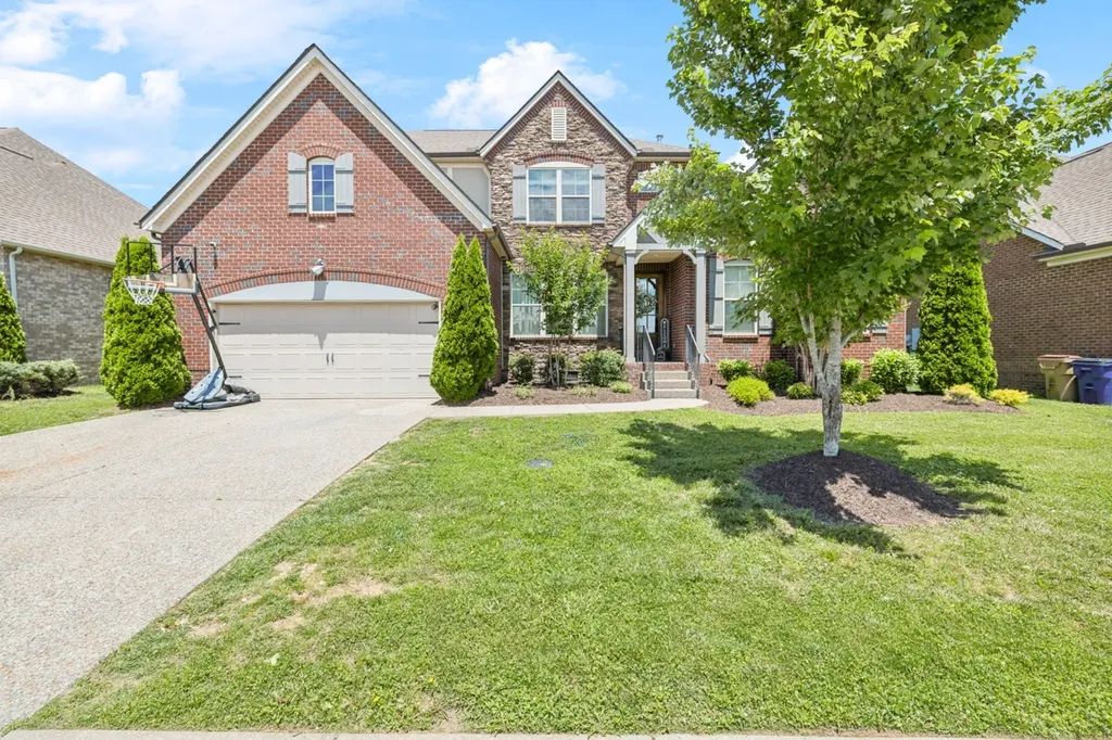 743 Burgess Drive Goodlettsville TN 37072